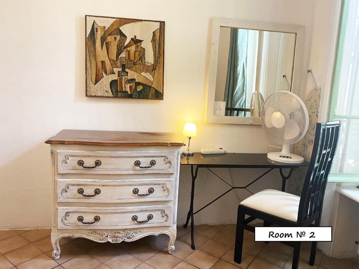 Couette-café Center Nice